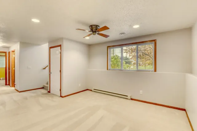 $347,500 | 1040 39th Avenue West, West Fargo, ND 58078