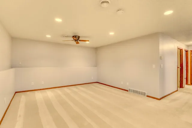 $347,500 | 1040 39th Avenue West, West Fargo, ND 58078