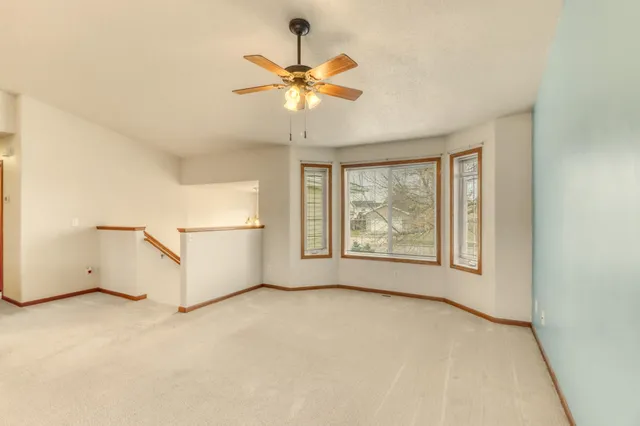 $347,500 | 1040 39th Avenue West, West Fargo, ND 58078