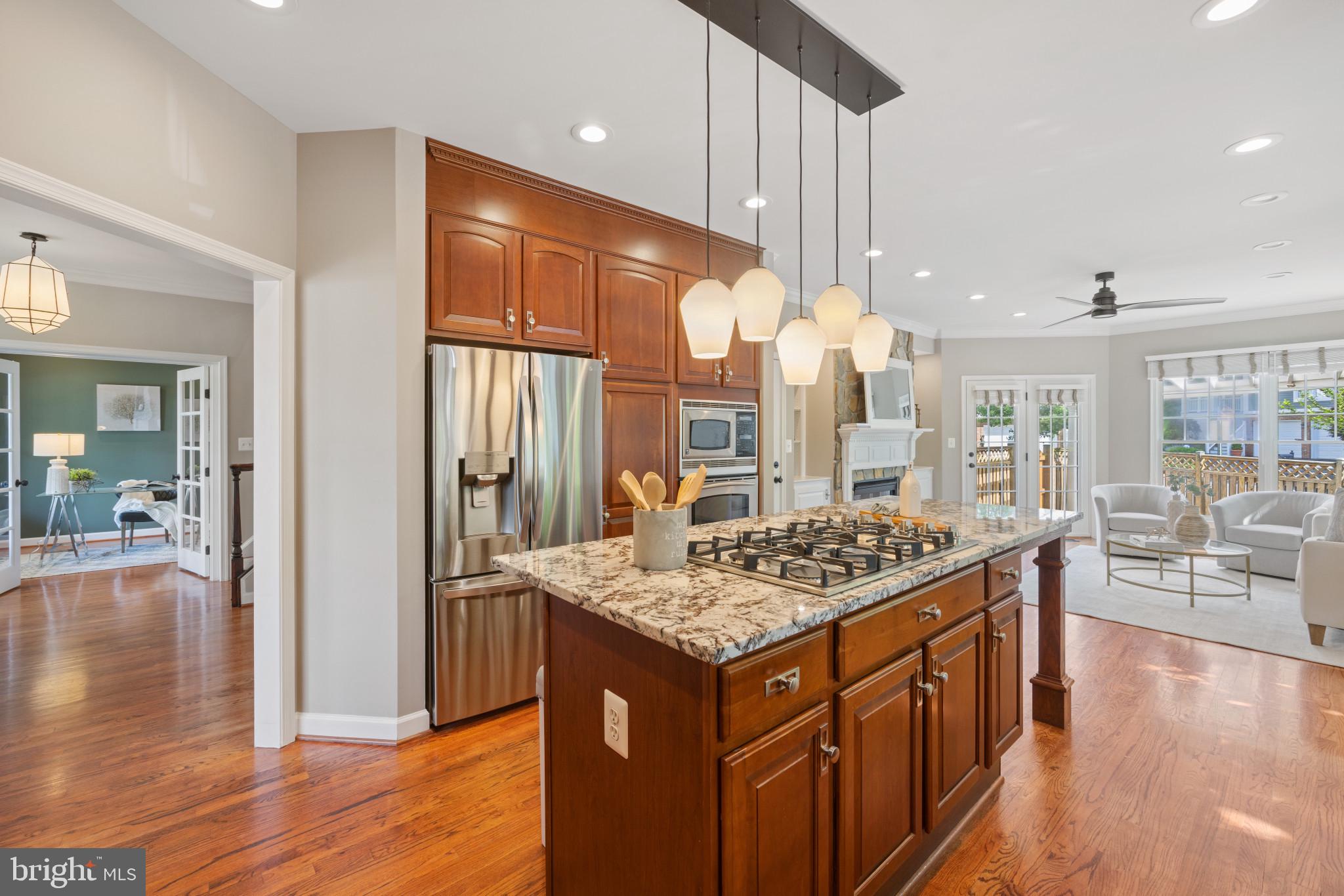 2181 South Glebe Road Arlington, VA 22206 - Photo 11 of 46 Kitchen