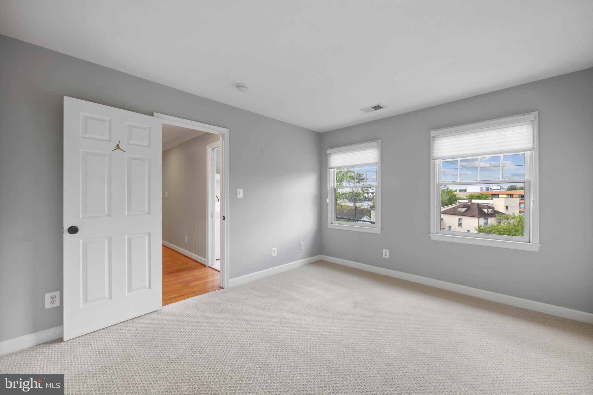 2181 South Glebe Road Arlington, VA 22206 - Photo 30 of 46 Bedroom two