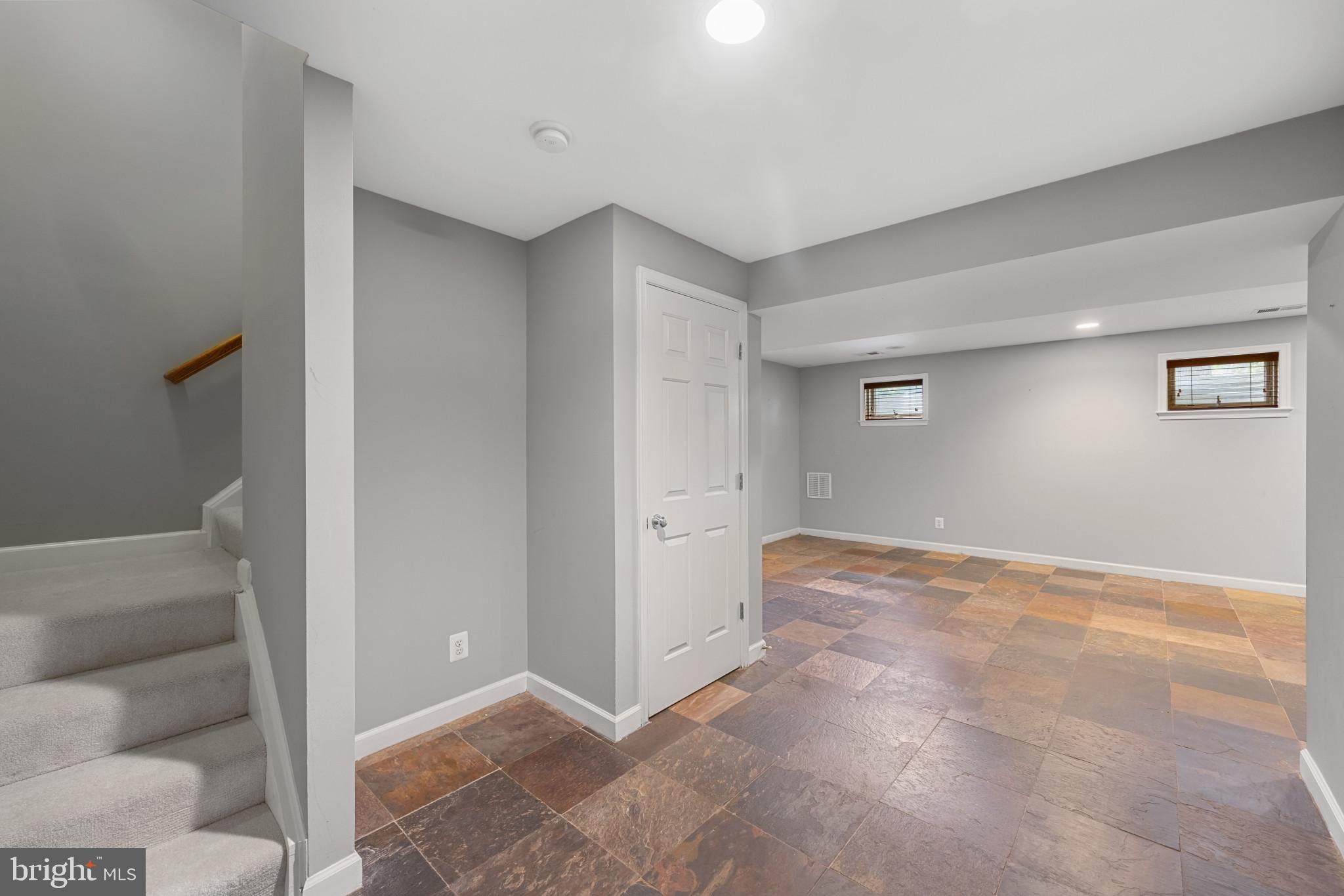 2181 South Glebe Road Arlington, VA 22206 - Photo 36 of 46 Lower level recreation room