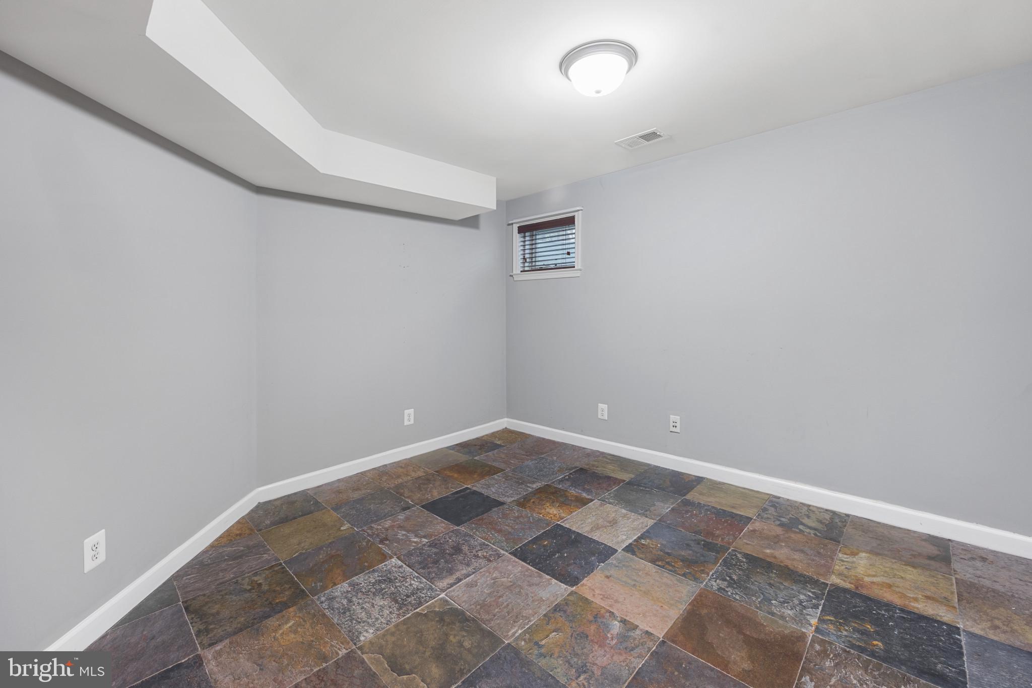 2181 South Glebe Road Arlington, VA 22206 - Photo 42 of 46 Lower level flex room