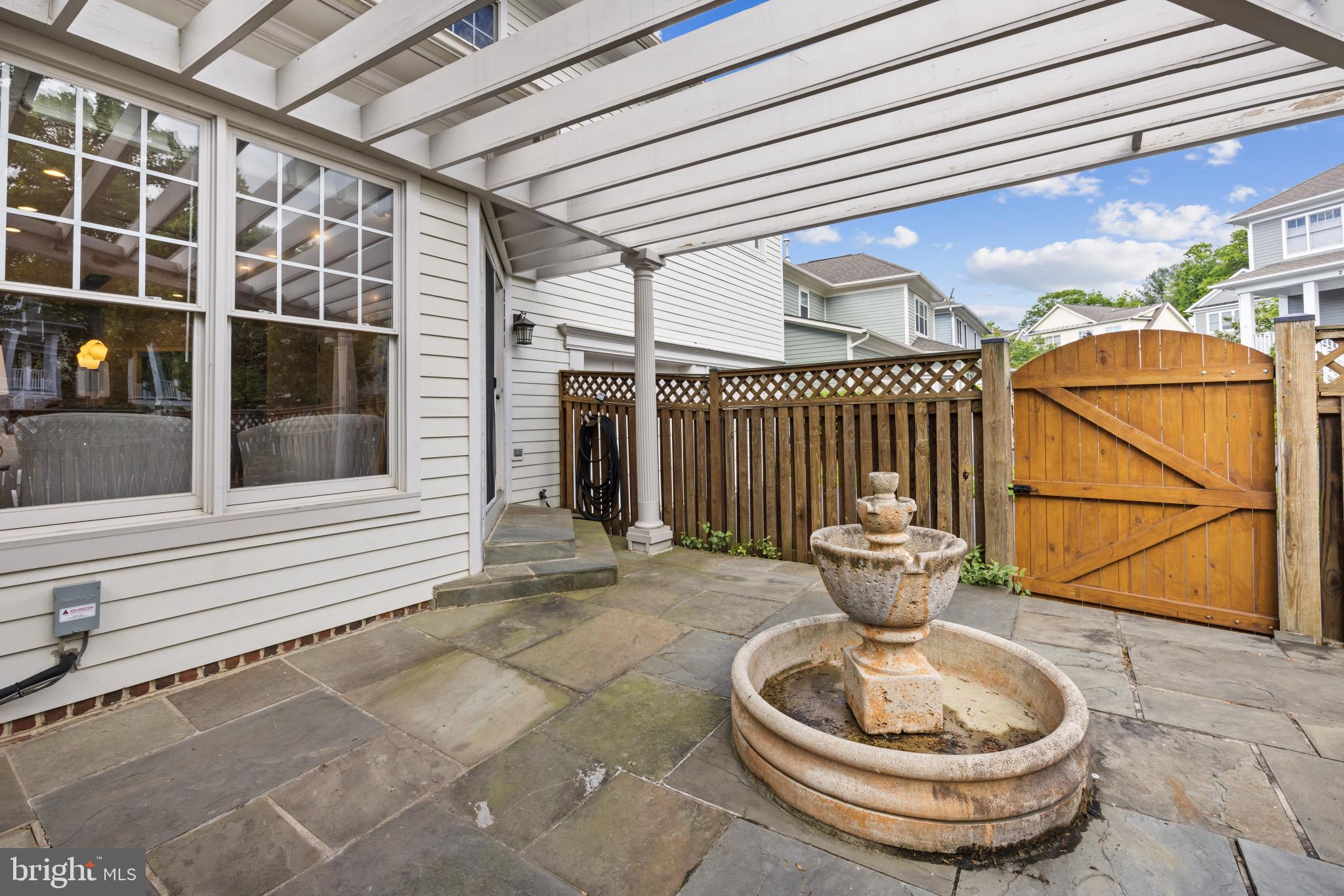 2181 South Glebe Road Arlington, VA 22206 - Photo 45 of 46 Backyard stone patio