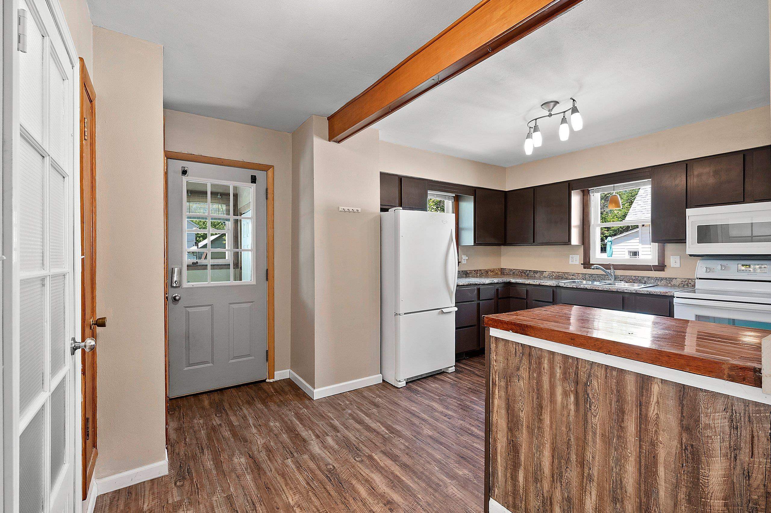 719 North Fair Street Appleton, WI 54911 - Photo 16 of 51