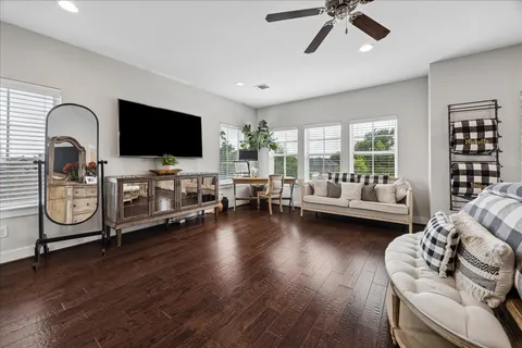 $515,000 | 2416 Couch Street, Houston, TX 77008