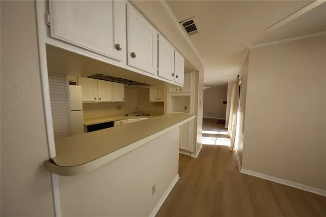 a view of utility room