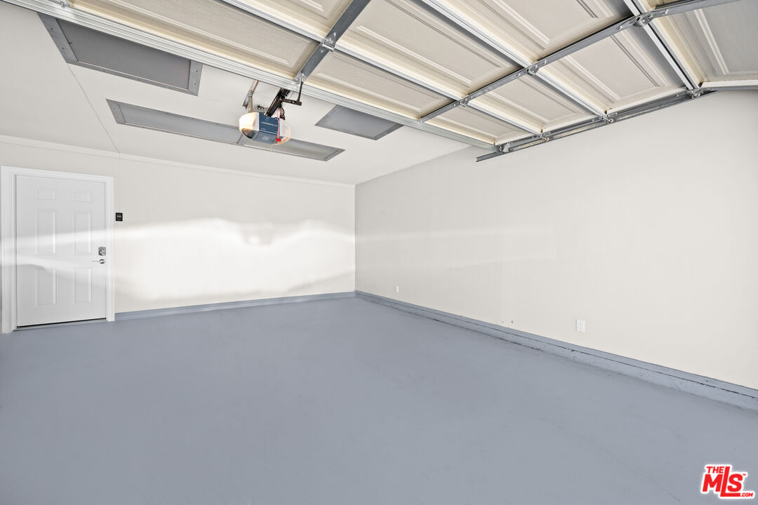 15042 Valleyheart Drive Sherman Oaks, CA 91403 - Photo 30 of 31 a view of small space