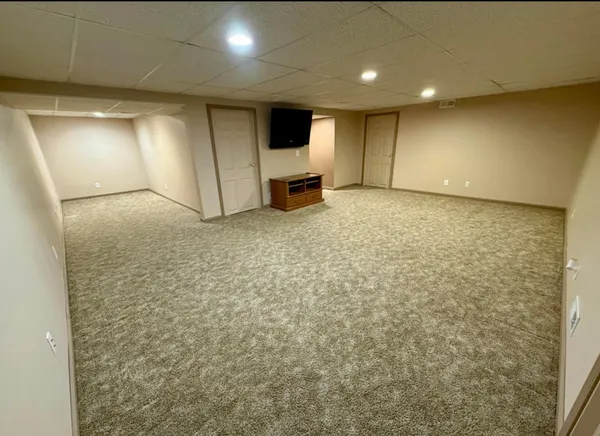 $252,000 | 911 South Lincoln Avenue, Three Rivers, MI 49093