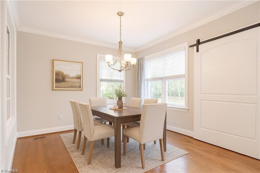 1953 Woodstock Road Clemmons, NC 27012 - Photo 38 of 43 Breakfast nook virtual staging