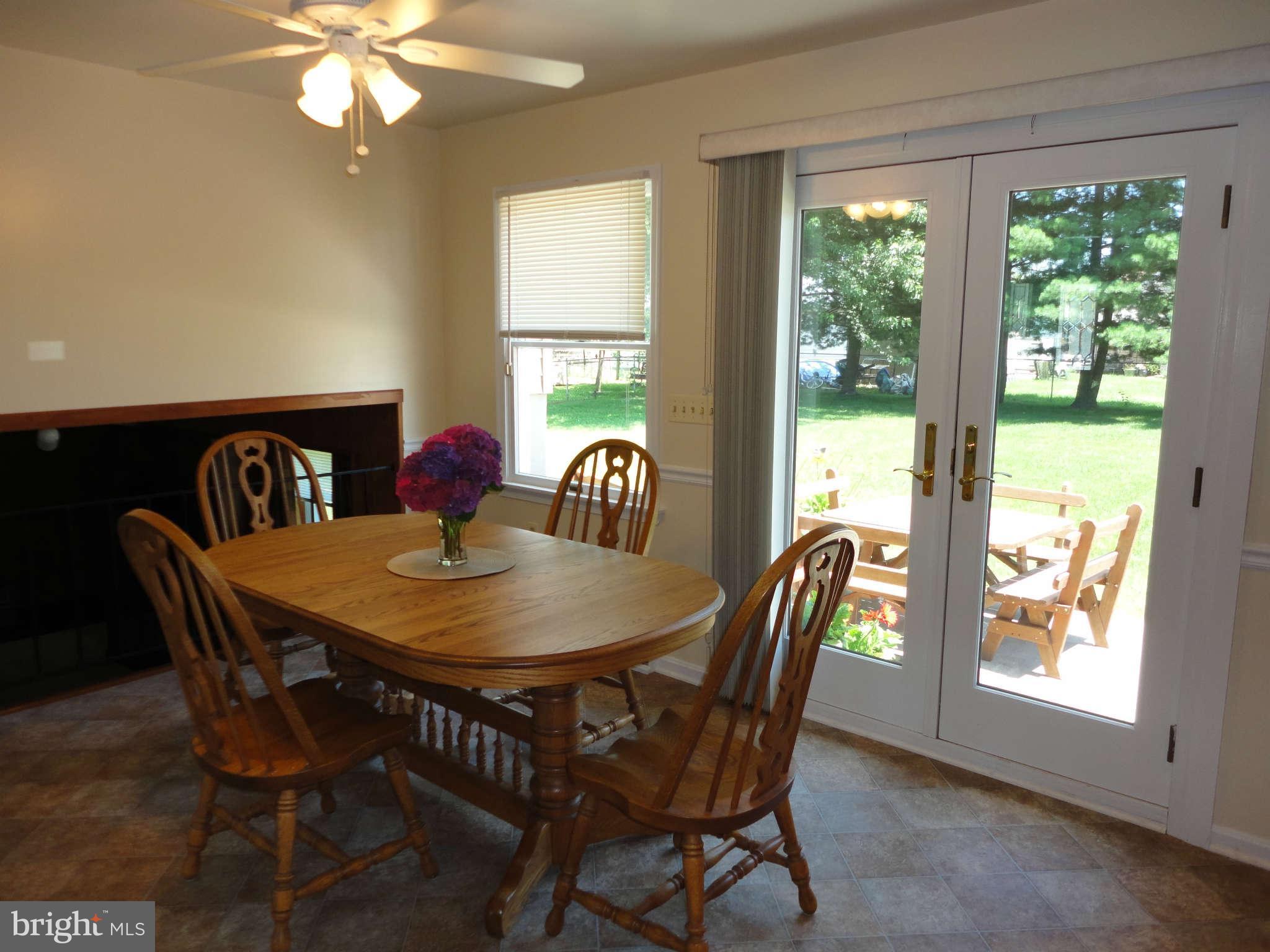 2509 Maple Road Baltimore, MD 21219 - Photo 12 of 30 Dining Room