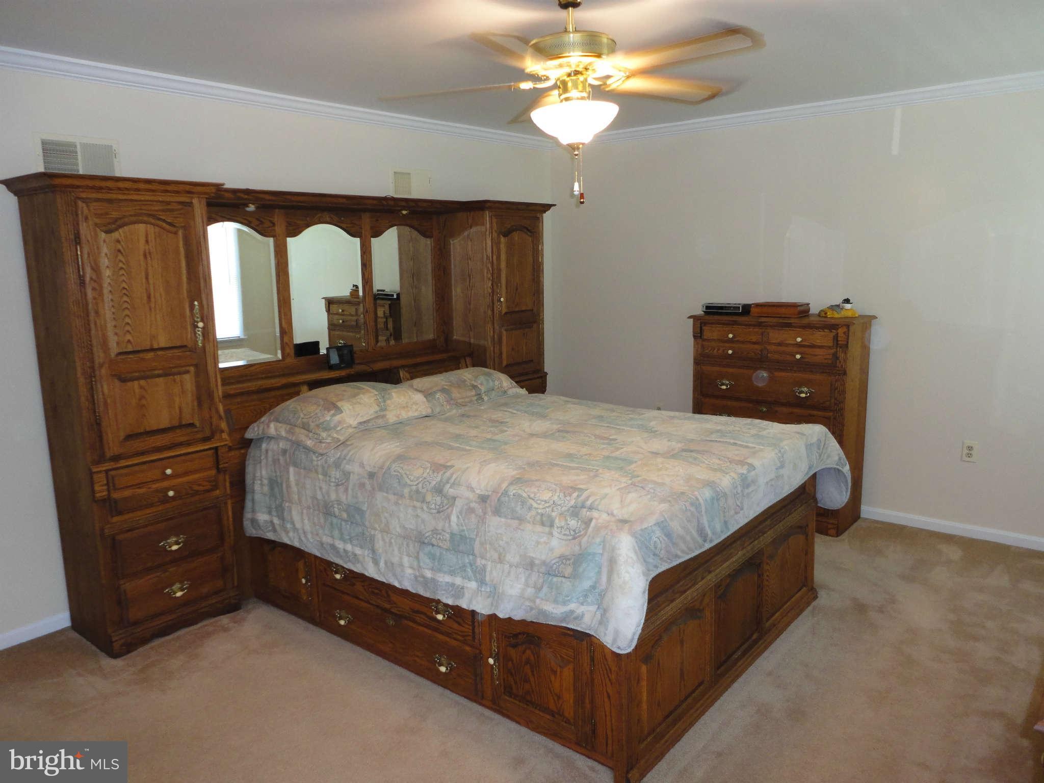 2509 Maple Road Baltimore, MD 21219 - Photo 16 of 30 Bedroom Master