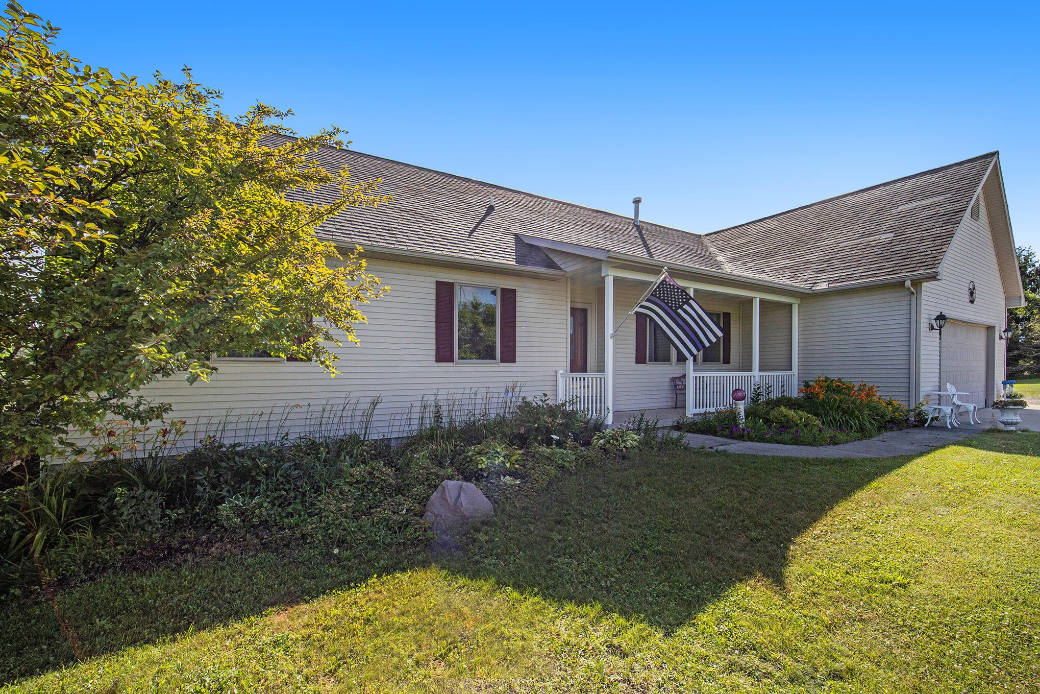 5608 South River Road Cheboygan, MI 49721 - Photo 36 of 43 Gallery Image 36