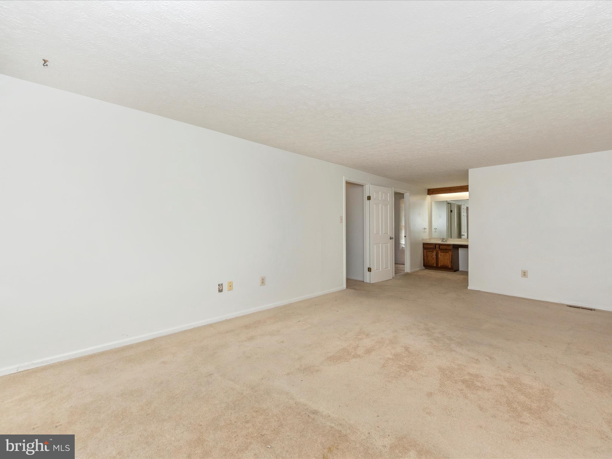 1127 Netherlands Court Silver Spring, MD 20905 - Photo 26 of 53 MASTER BEDROOM