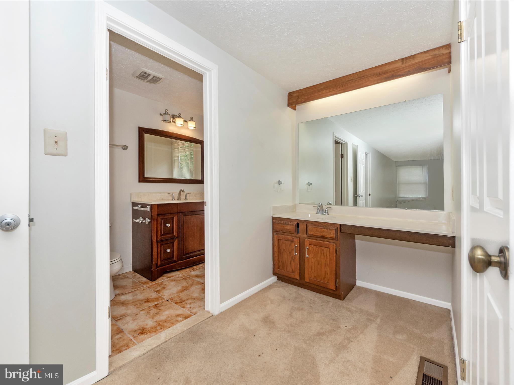 1127 Netherlands Court Silver Spring, MD 20905 - Photo 28 of 53 MASTER BATH