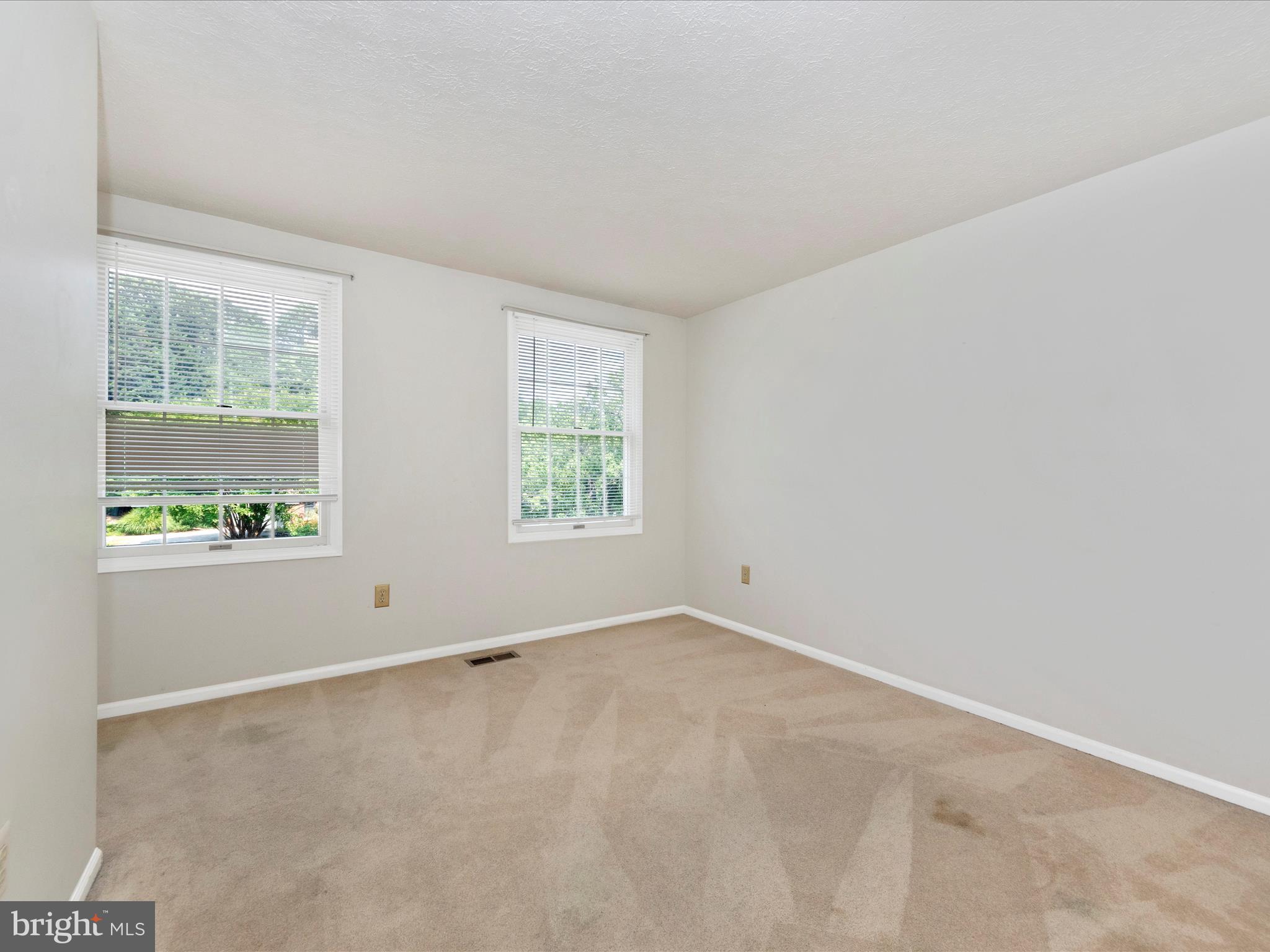 1127 Netherlands Court Silver Spring, MD 20905 - Photo 31 of 53 BEDROOM