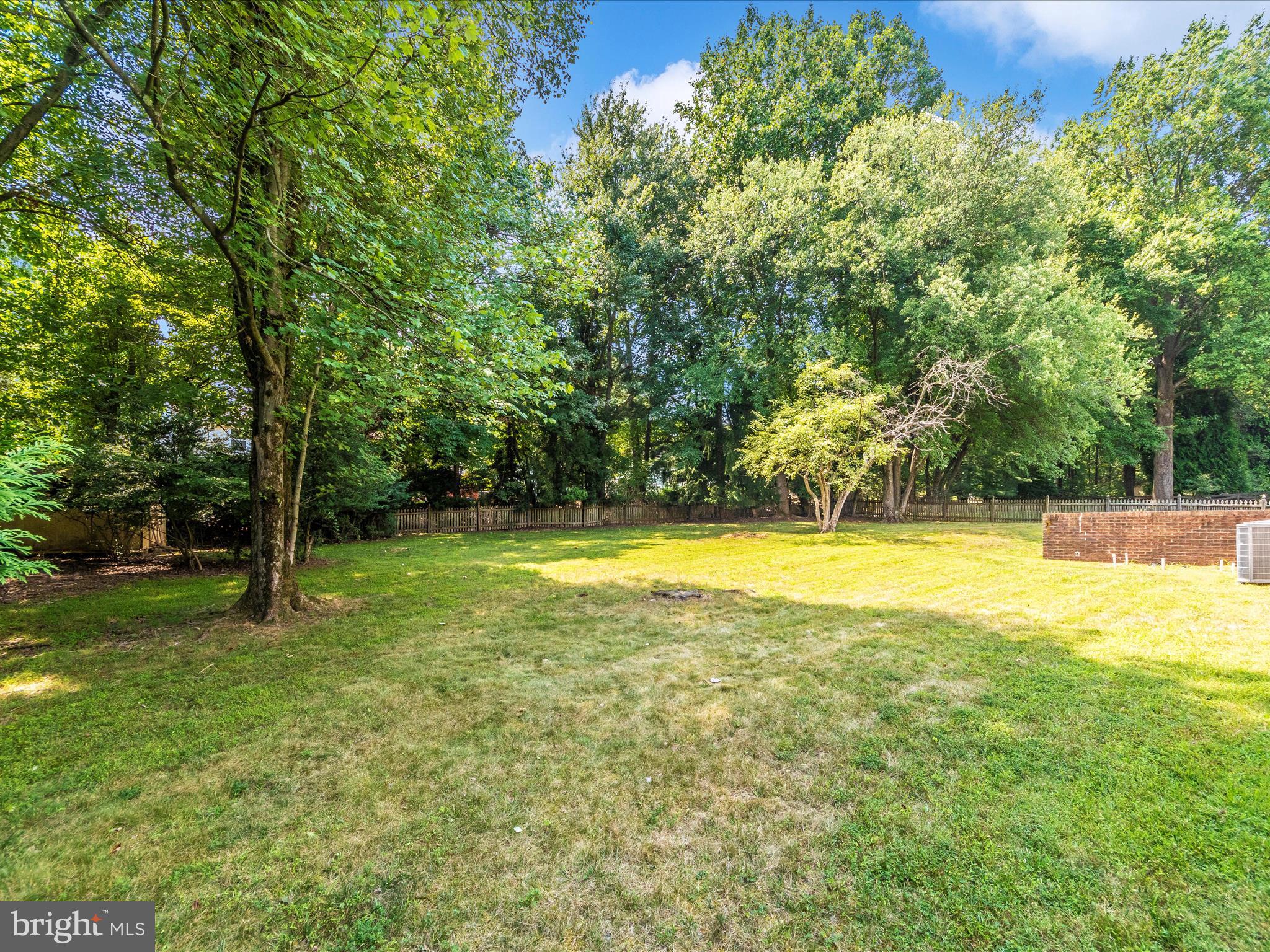 1127 Netherlands Court Silver Spring, MD 20905 - Photo 44 of 53 BACKYARD