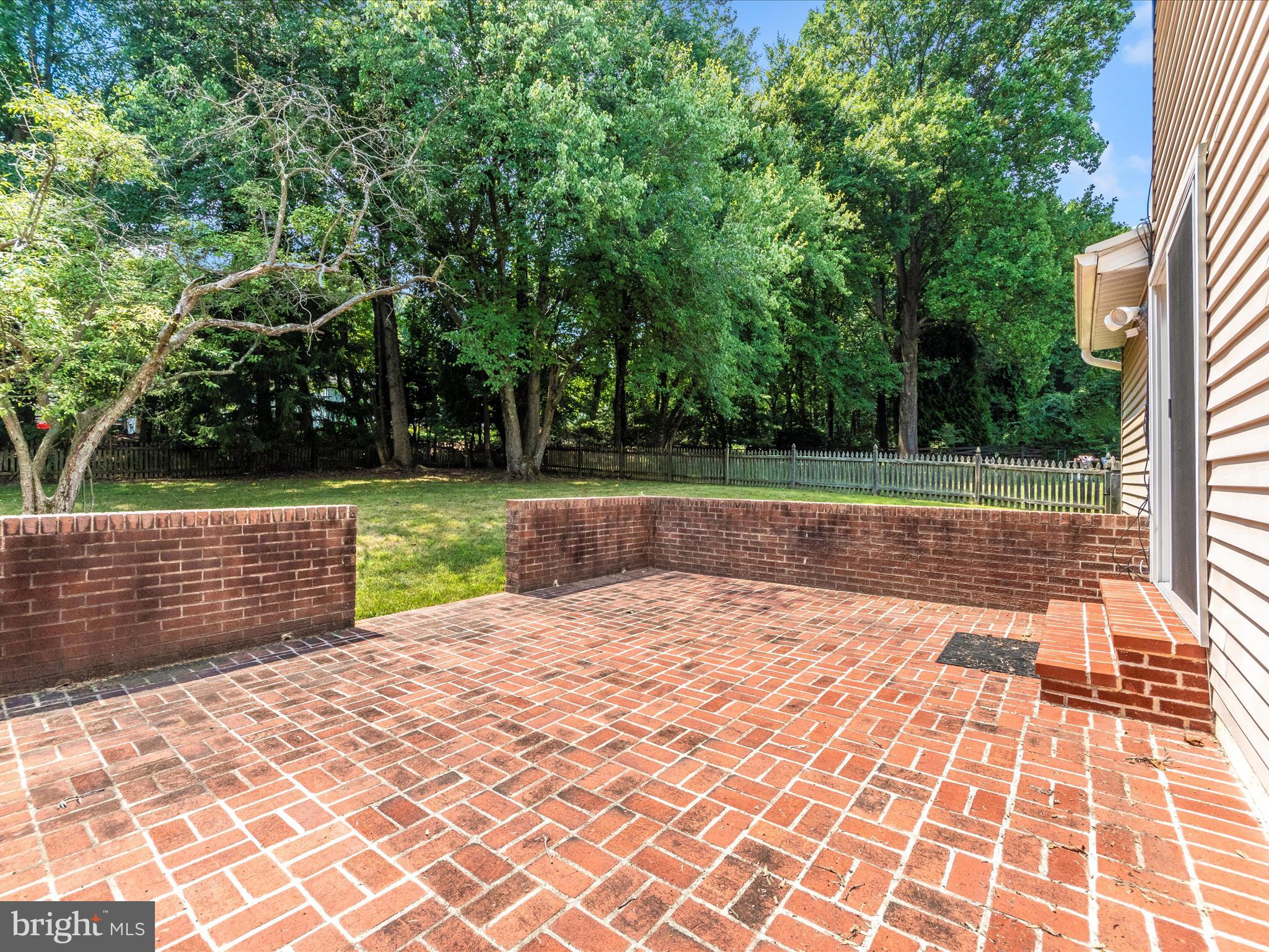 1127 Netherlands Court Silver Spring, MD 20905 - Photo 53 of 53 PATIO