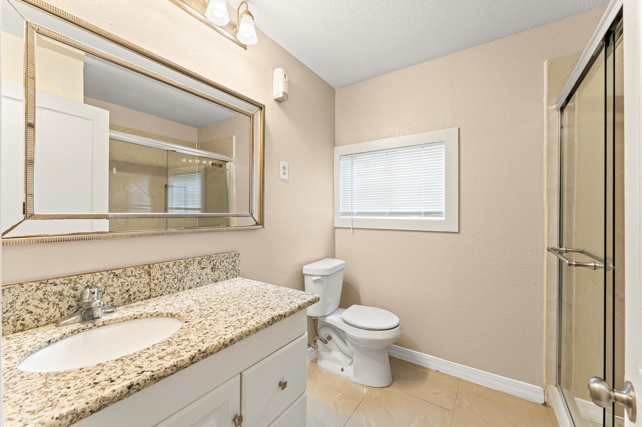 3216 Avenue I Rosenberg, TX 77471 - Photo 15 of 19