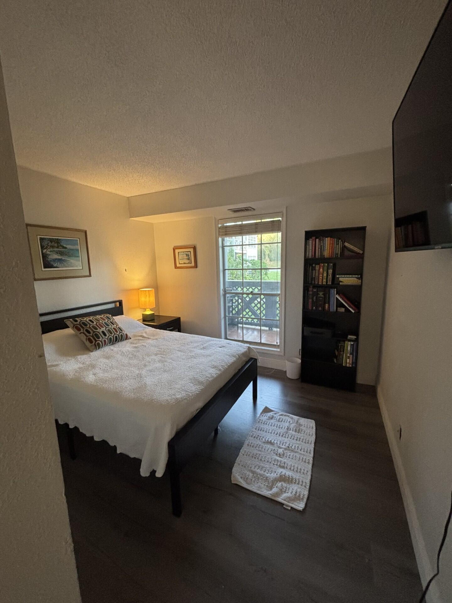 5048 Heatherhill Lane, Unit 2 Boca Raton, FL 33486 - Photo 13 of 17 12