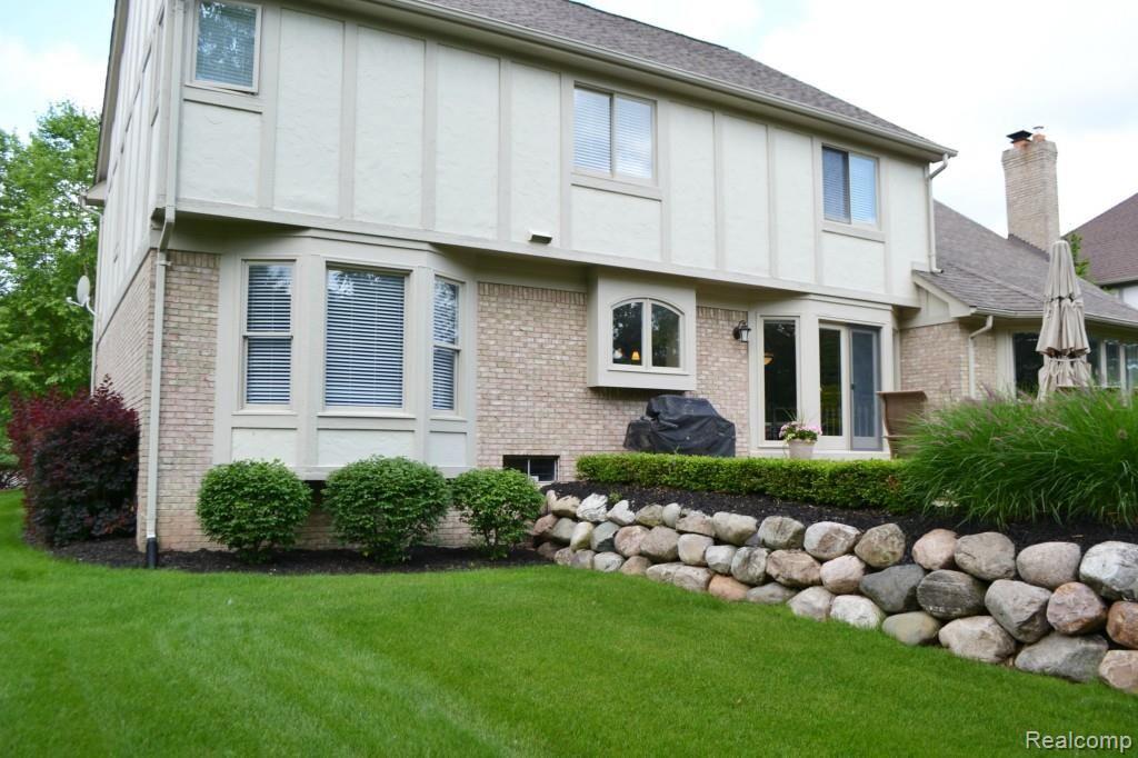 1708 Old Homestead Drive Rochester Hills, MI 48306 - Photo 51 of 55