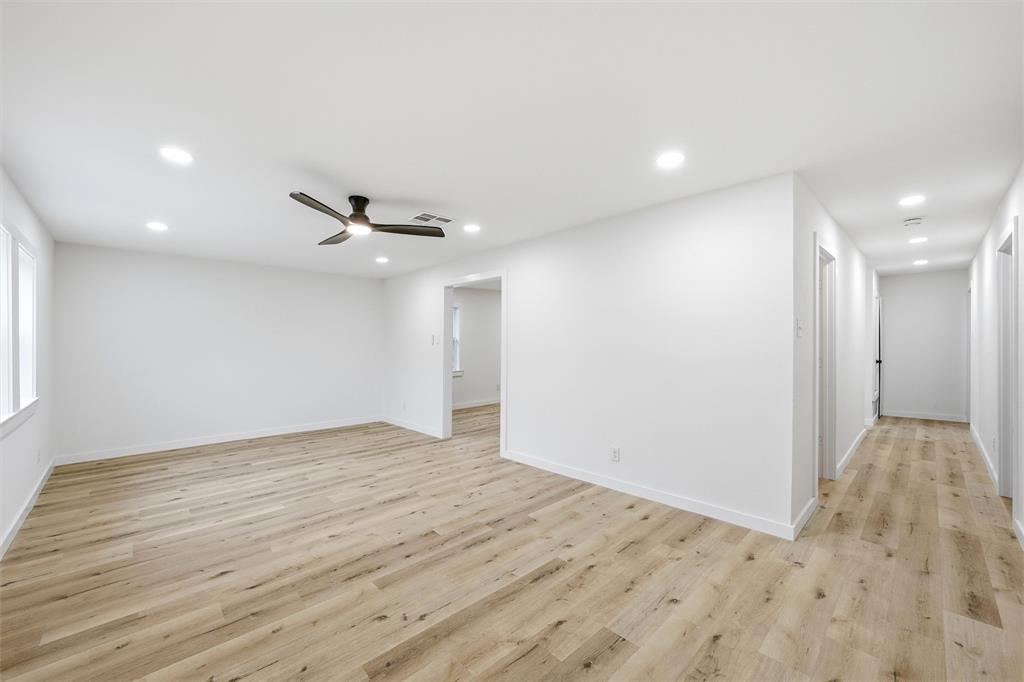 1221 Chestnut Street Waco, TX 76704 - Photo 4 of 32 a view of empty room