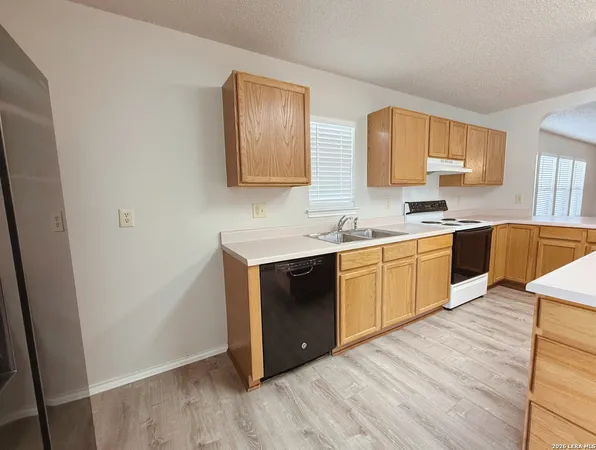 $2,000 | 10307 Western Sun, San Antonio, TX 78240