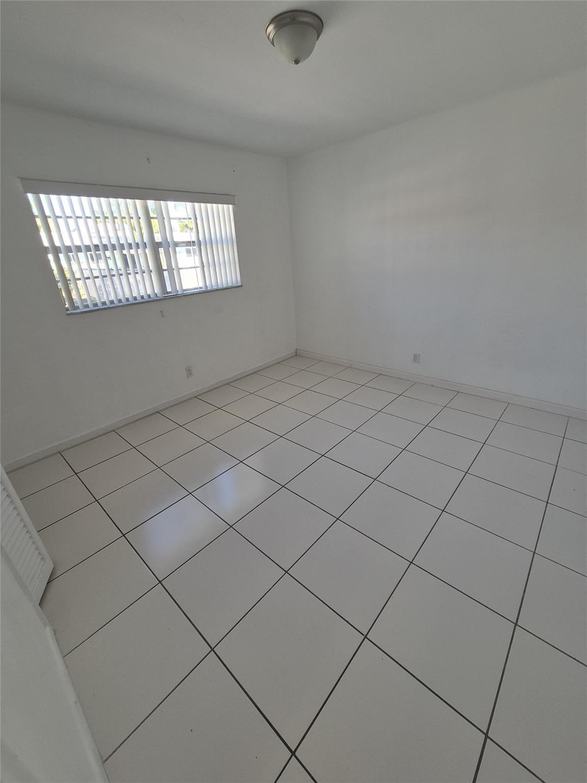 3711 Tyler Street Hollywood, FL 33021 - Photo 3 of 9 Photo 3