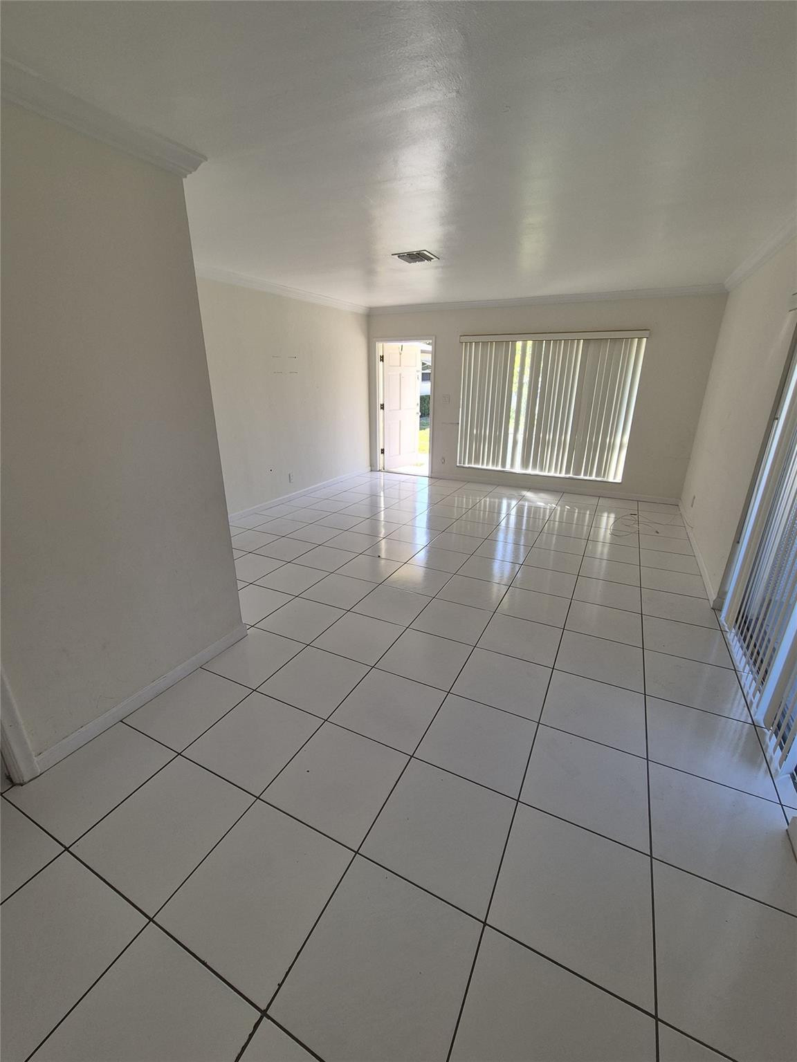 3711 Tyler Street Hollywood, FL 33021 - Photo 7 of 9 Photo 7