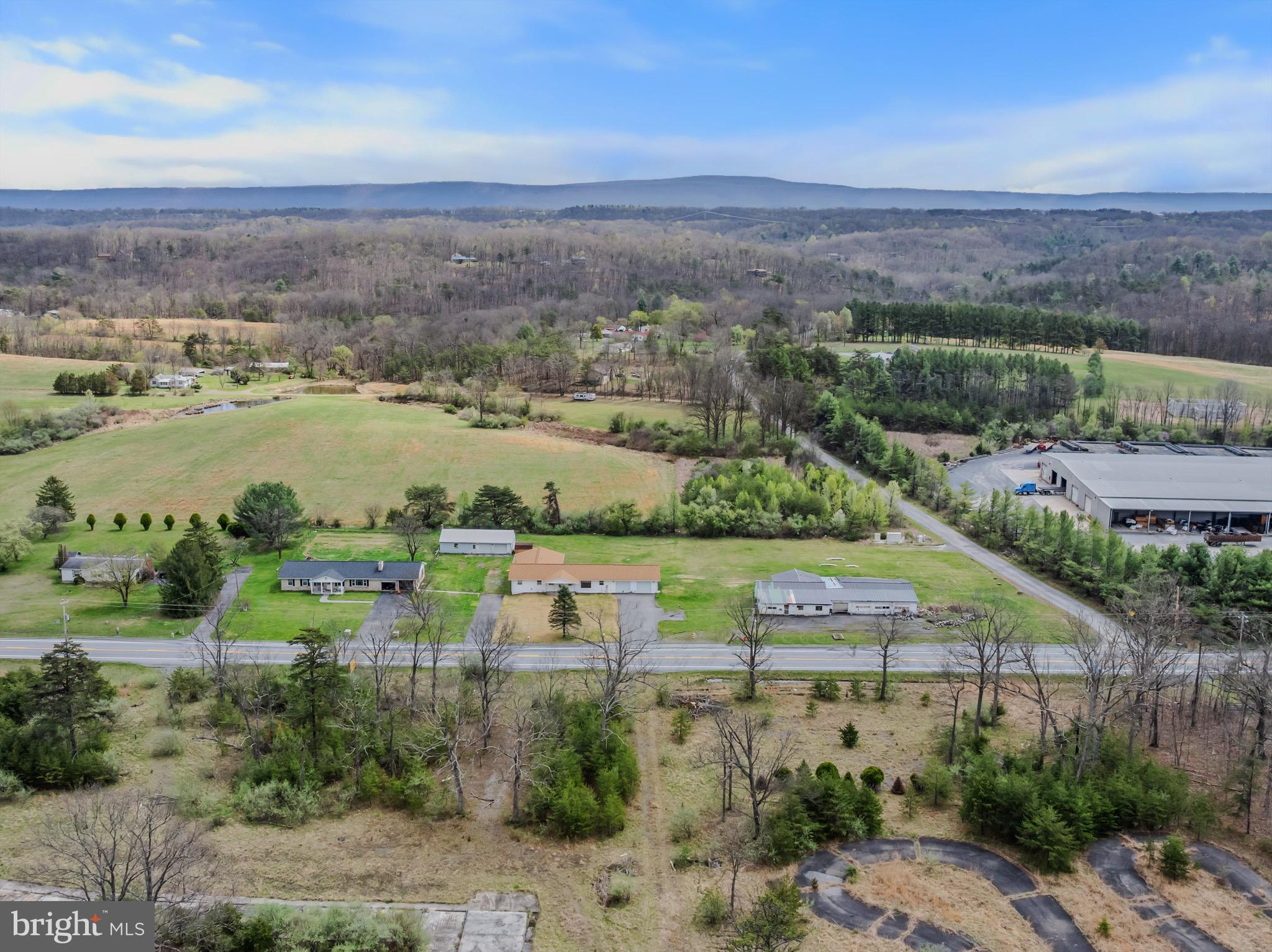 11249 Valley Road Berkeley Springs, WV 25411 - Photo 9 of 19