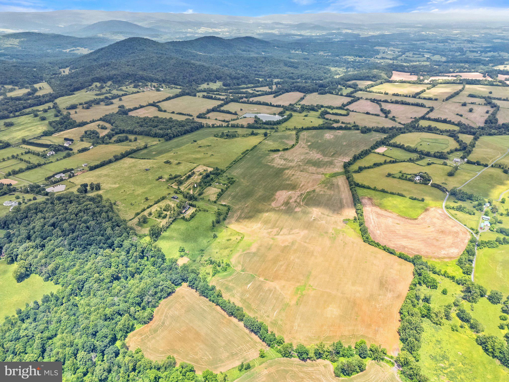 10674 Ada Road Marshall, VA 20115 - Photo 30 of 35 a view of swimming pool and mountain