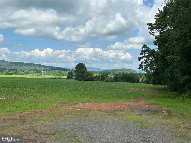 a view of an ocean view