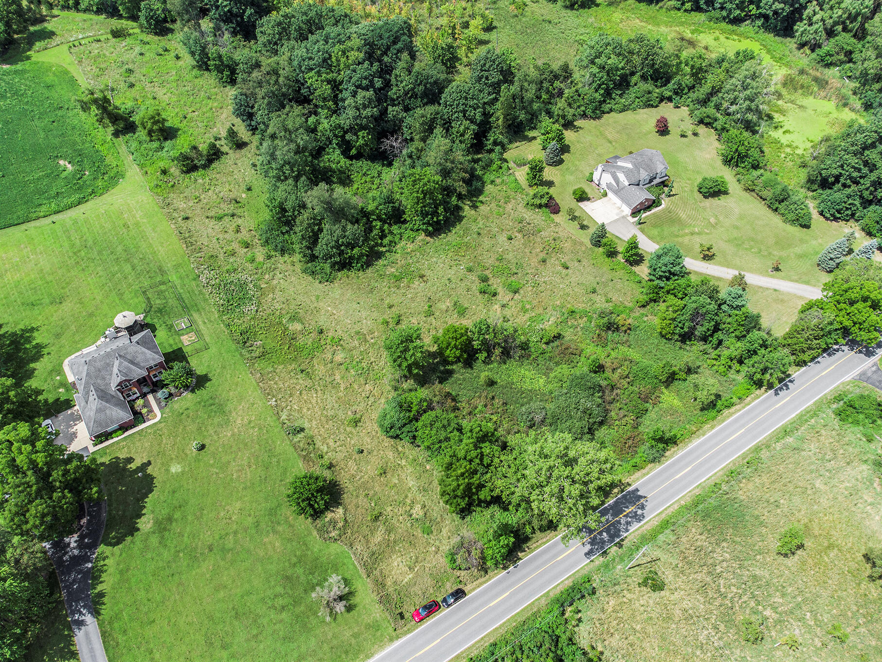 4768 Kalmbach Road Chelsea, MI 48118 - Photo 9 of 11 002_dji_0252