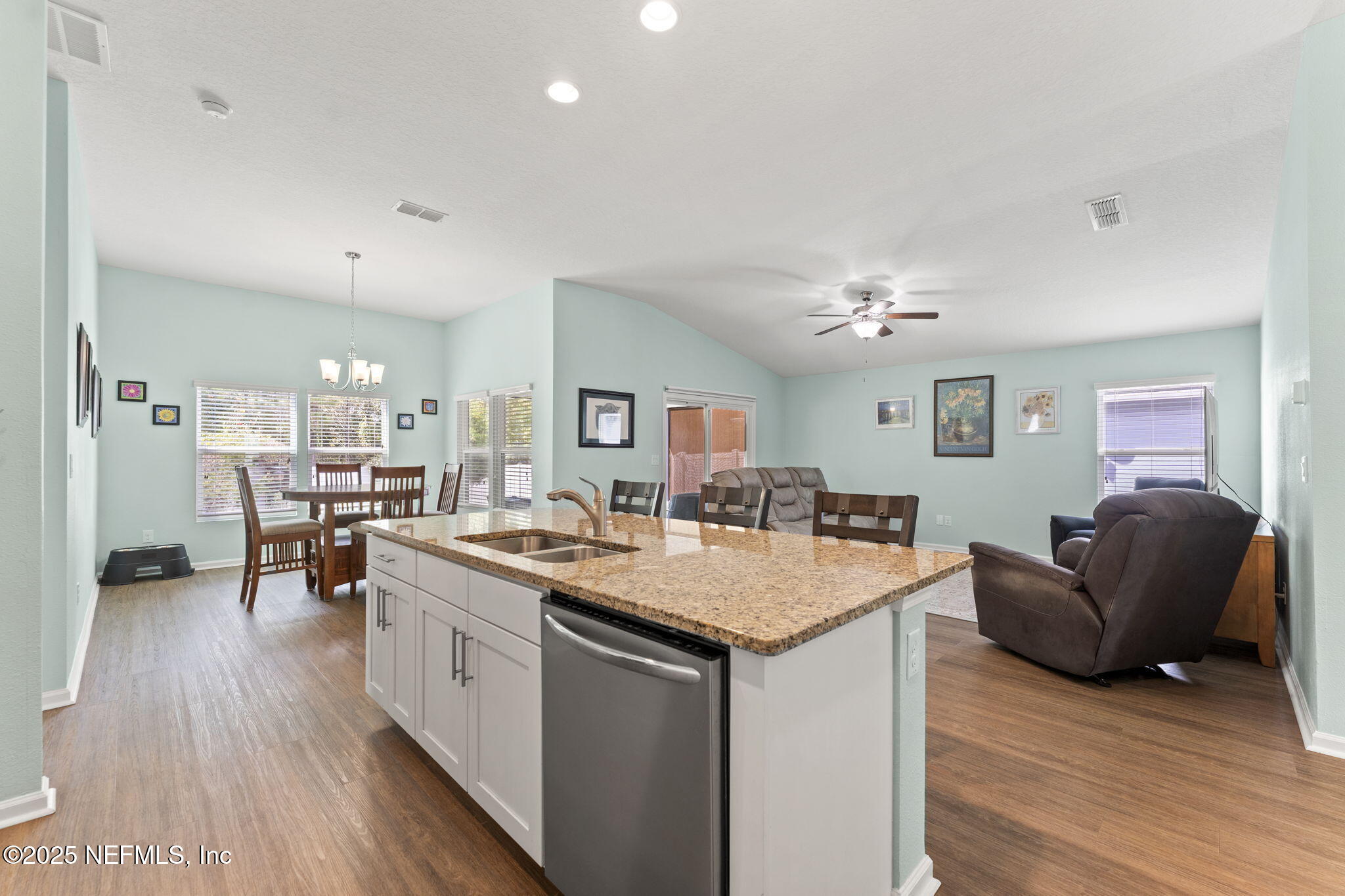 4139 Spring Creek Lane Middleburg, FL 32068 - Photo 7 of 25 Kitchen