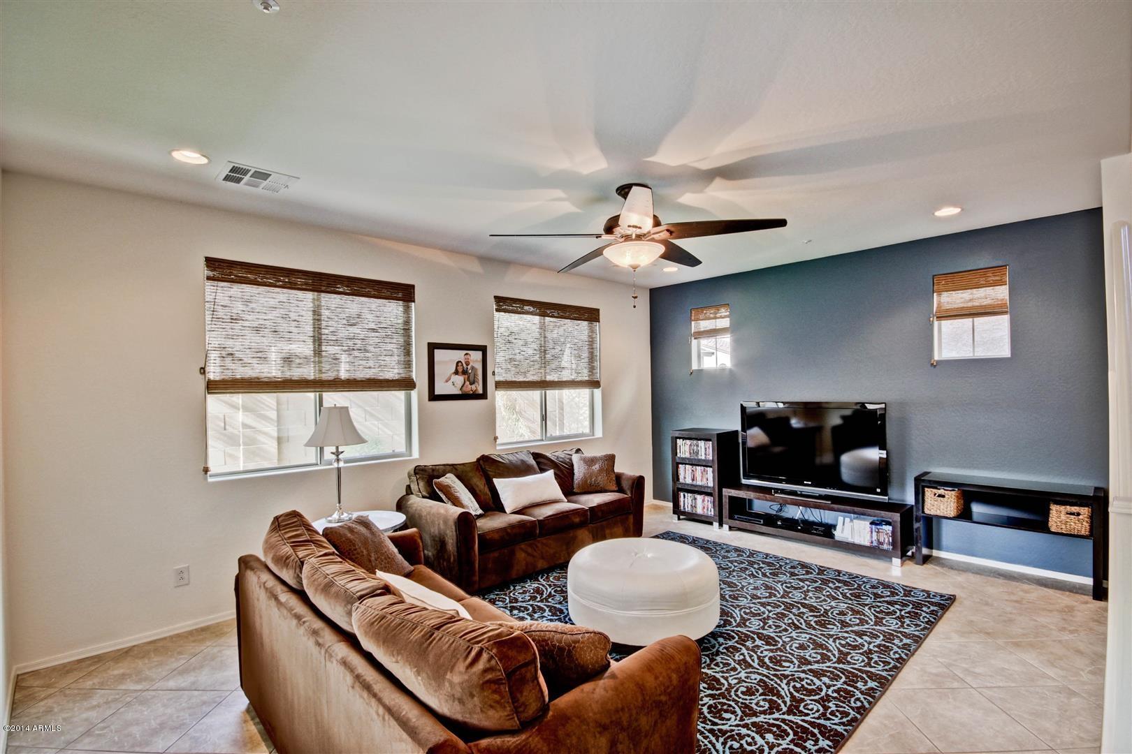 3224 East Ridgewood Lane Gilbert, AZ 85298 - Photo 13 of 33 FAMILY ROOM
