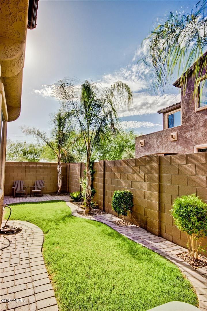 3224 East Ridgewood Lane Gilbert, AZ 85298 - Photo 31 of 33 BACK YARD