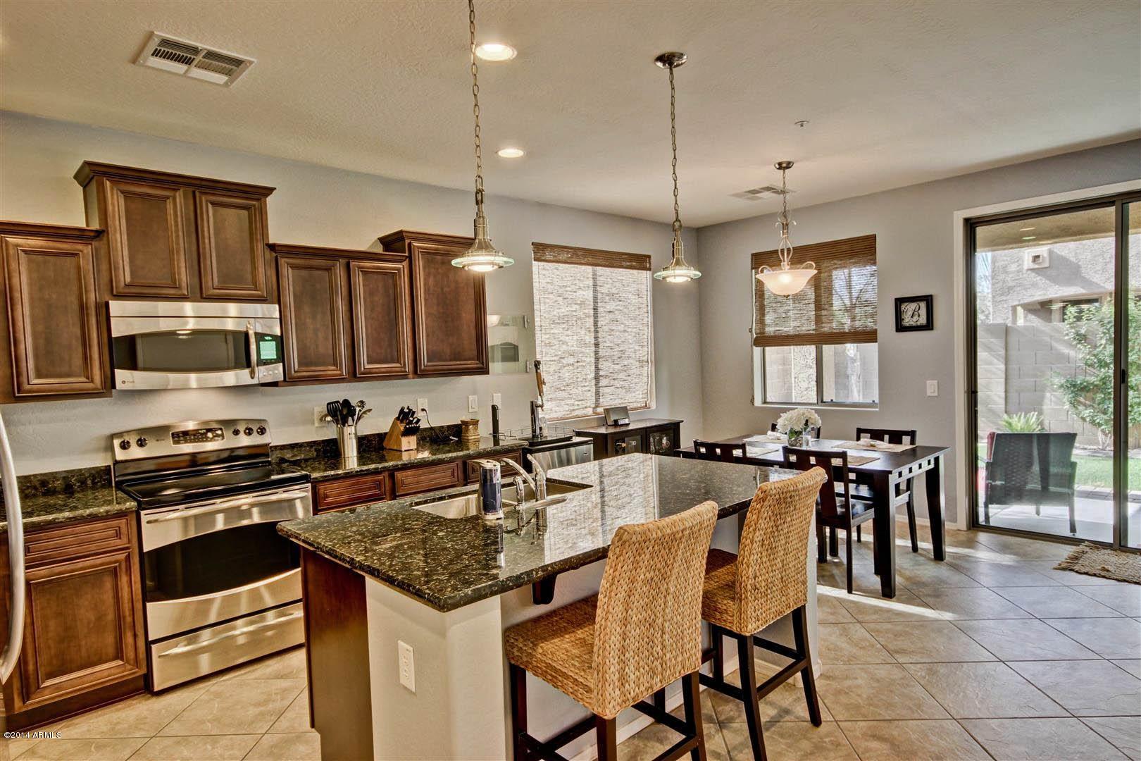 3224 East Ridgewood Lane Gilbert, AZ 85298 - Photo 5 of 33 KITCHEN
