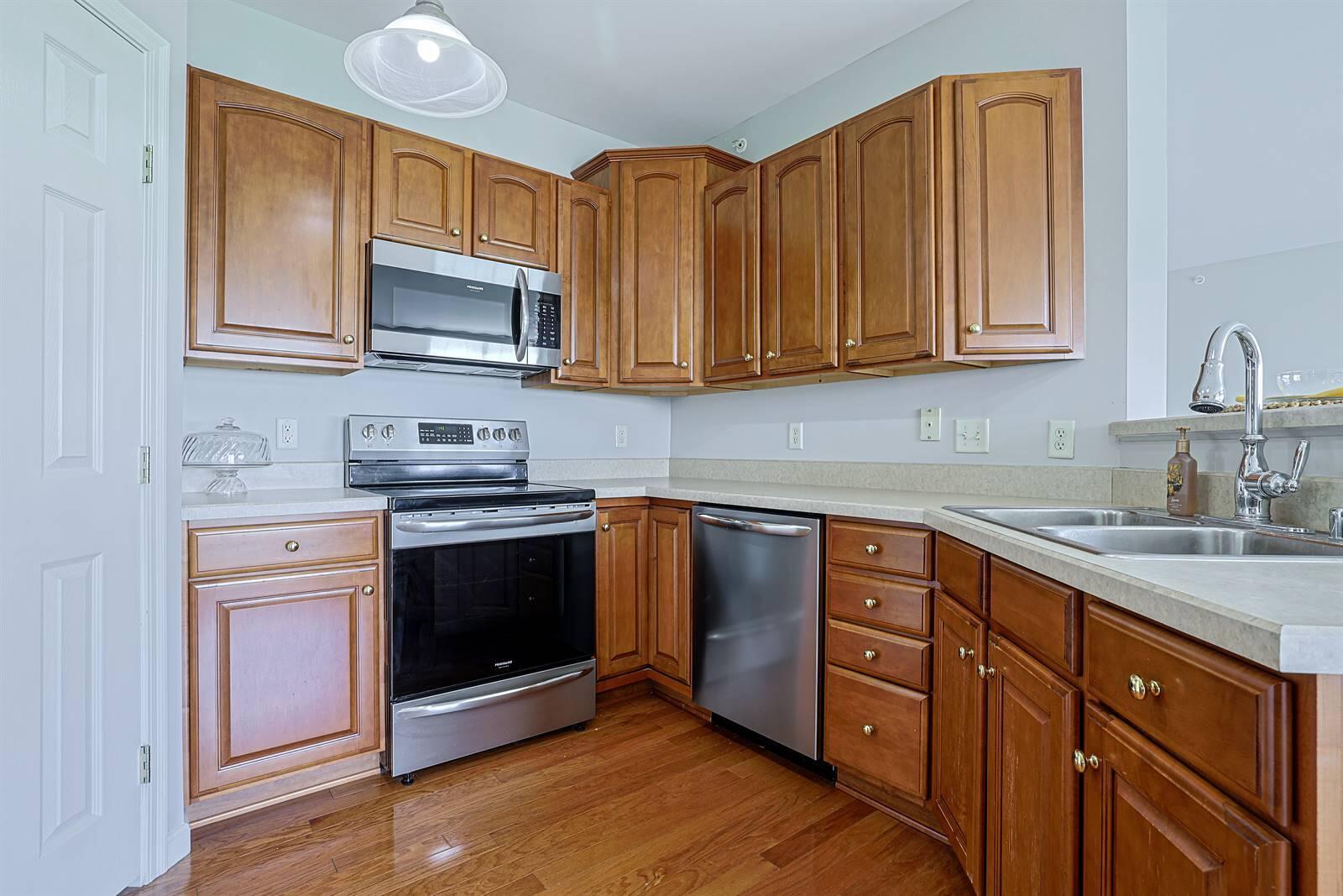 265 Skyview Court Ludlow, KY 41016 - Photo 12 of 32