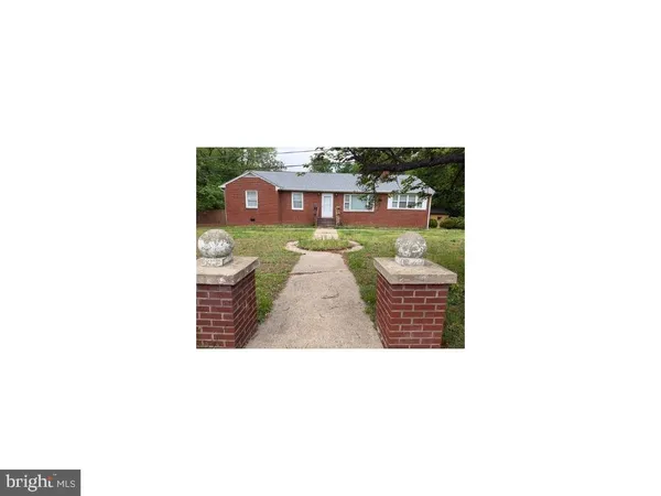 $315,000 | 130 Sanford Drive, Fredericksburg, VA 22406