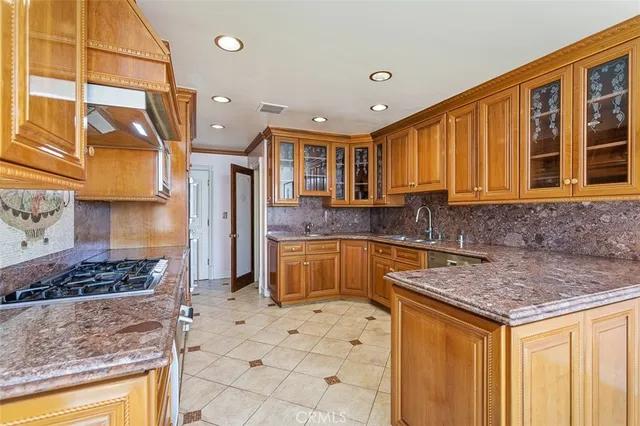 $1,499,000 | 56 North Arroyo Boulevard, Pasadena, CA 91105