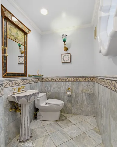 $1,499,000 | 56 North Arroyo Boulevard, Pasadena, CA 91105