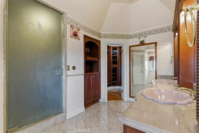 $1,499,000 | 56 North Arroyo Boulevard, Pasadena, CA 91105