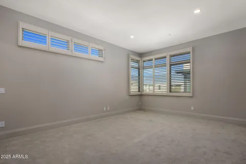 $2,999,900 | 5541 East Stella Lane, Paradise Valley, AZ 85253