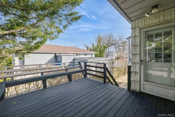 $7,995 | 482 Harbor Drive, Cedarhurst, NY 11516