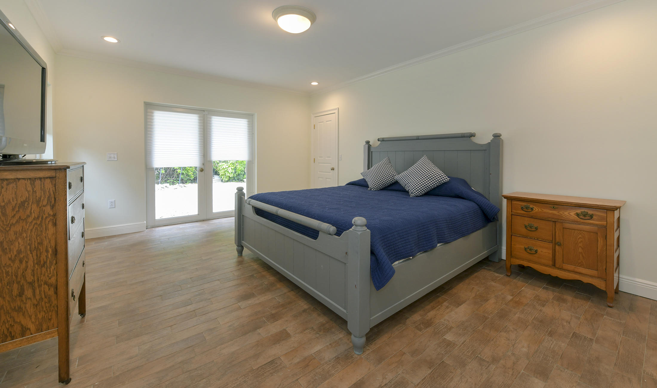 110 Gumbo Limbo Road Islamorada, FL 33036 - Photo 13 of 23 Primary Suite