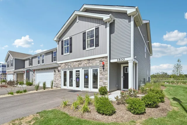 $339,990 | 3516 Richardson Circle, Yorkville, IL 60560