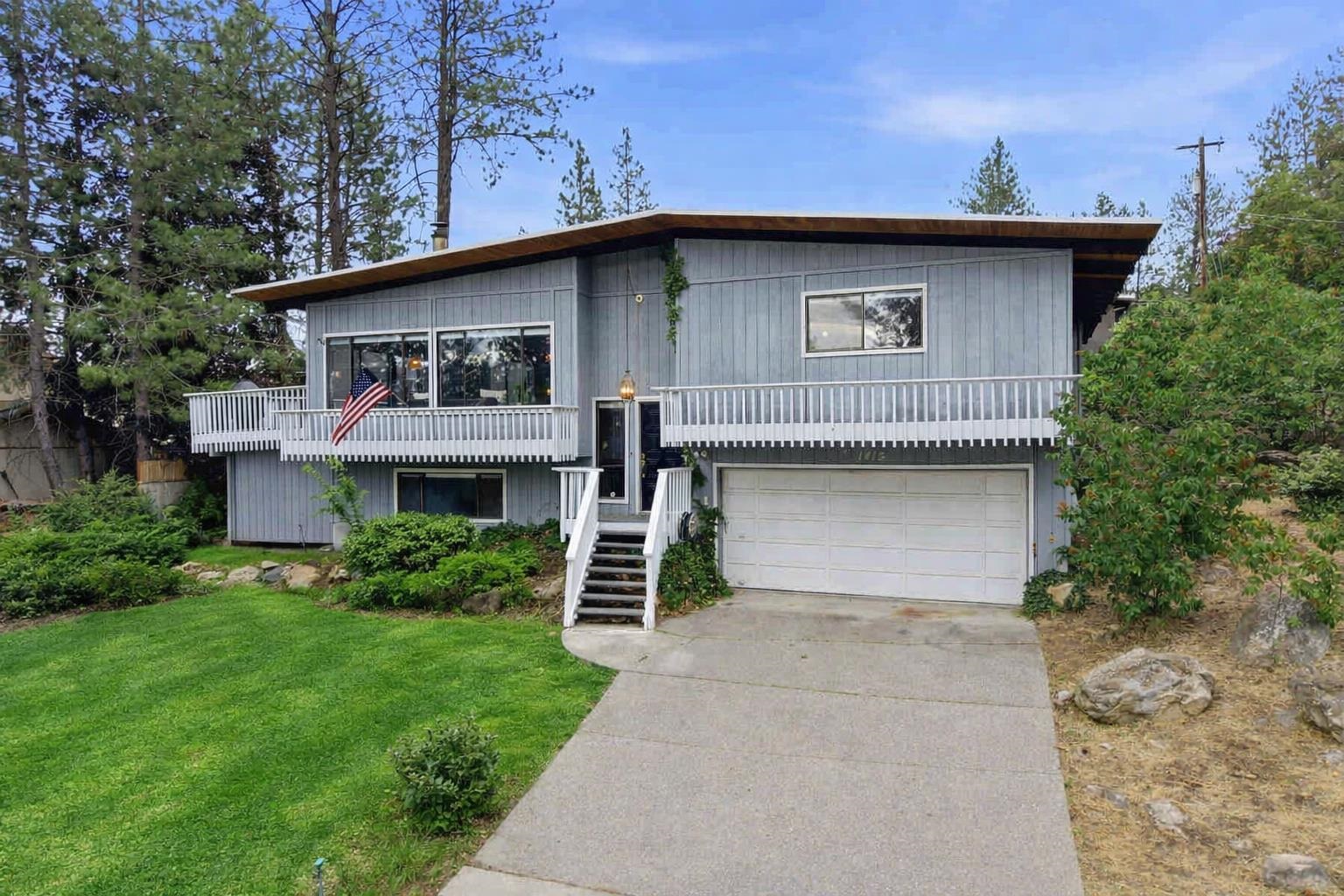 1415 South Eastern Road Spokane Valley, WA 99212 - Photo 2 of 48