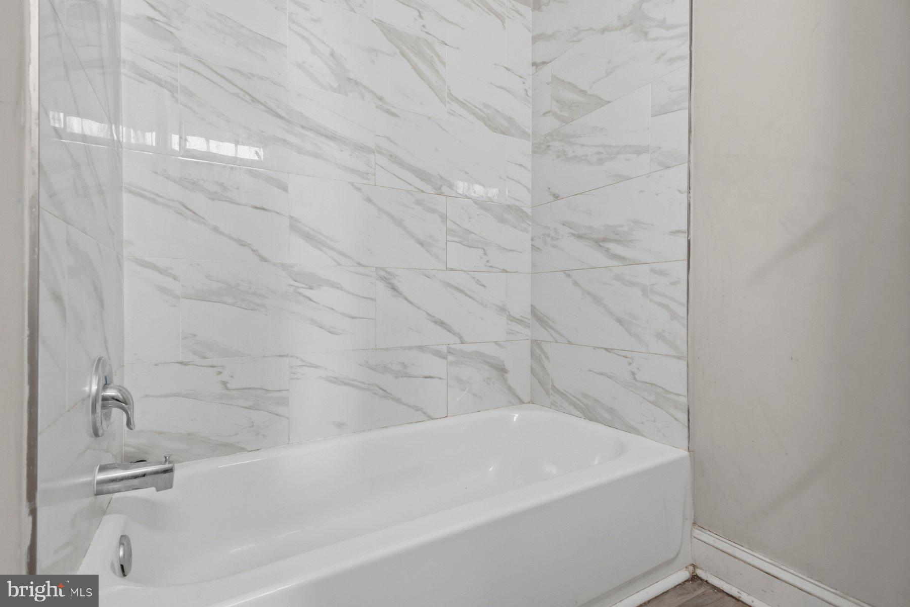 2215 Riggs Avenue Baltimore, MD 21216 - Photo 15 of 25