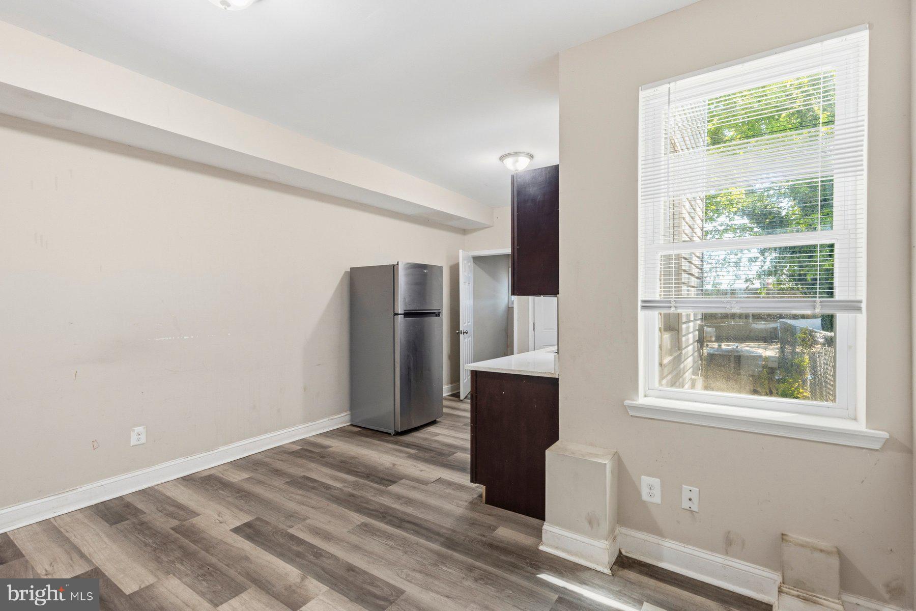 2215 Riggs Avenue Baltimore, MD 21216 - Photo 4 of 25