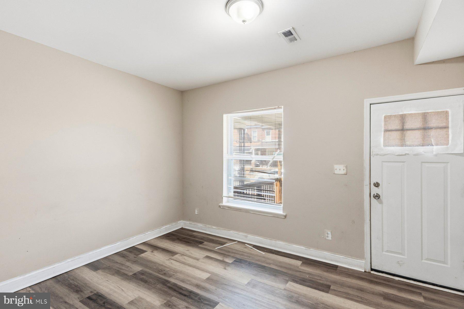 2215 Riggs Avenue Baltimore, MD 21216 - Photo 6 of 25
